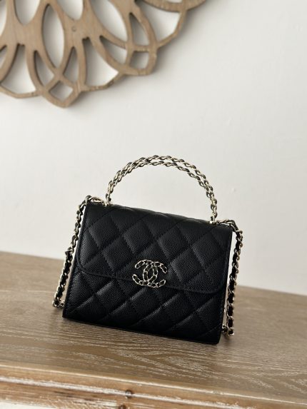 Kelly Handle Bag in Calfskin